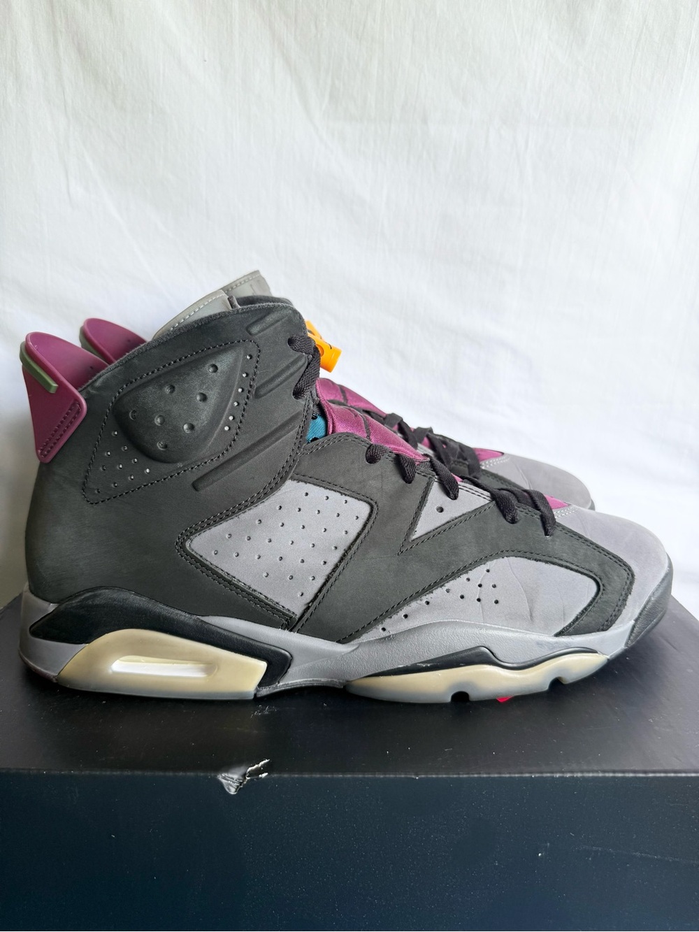 AUTHENTIC Jordan 6 Retro Bordeaux size 14 CT8529-063 2021 PRE-OWNED
